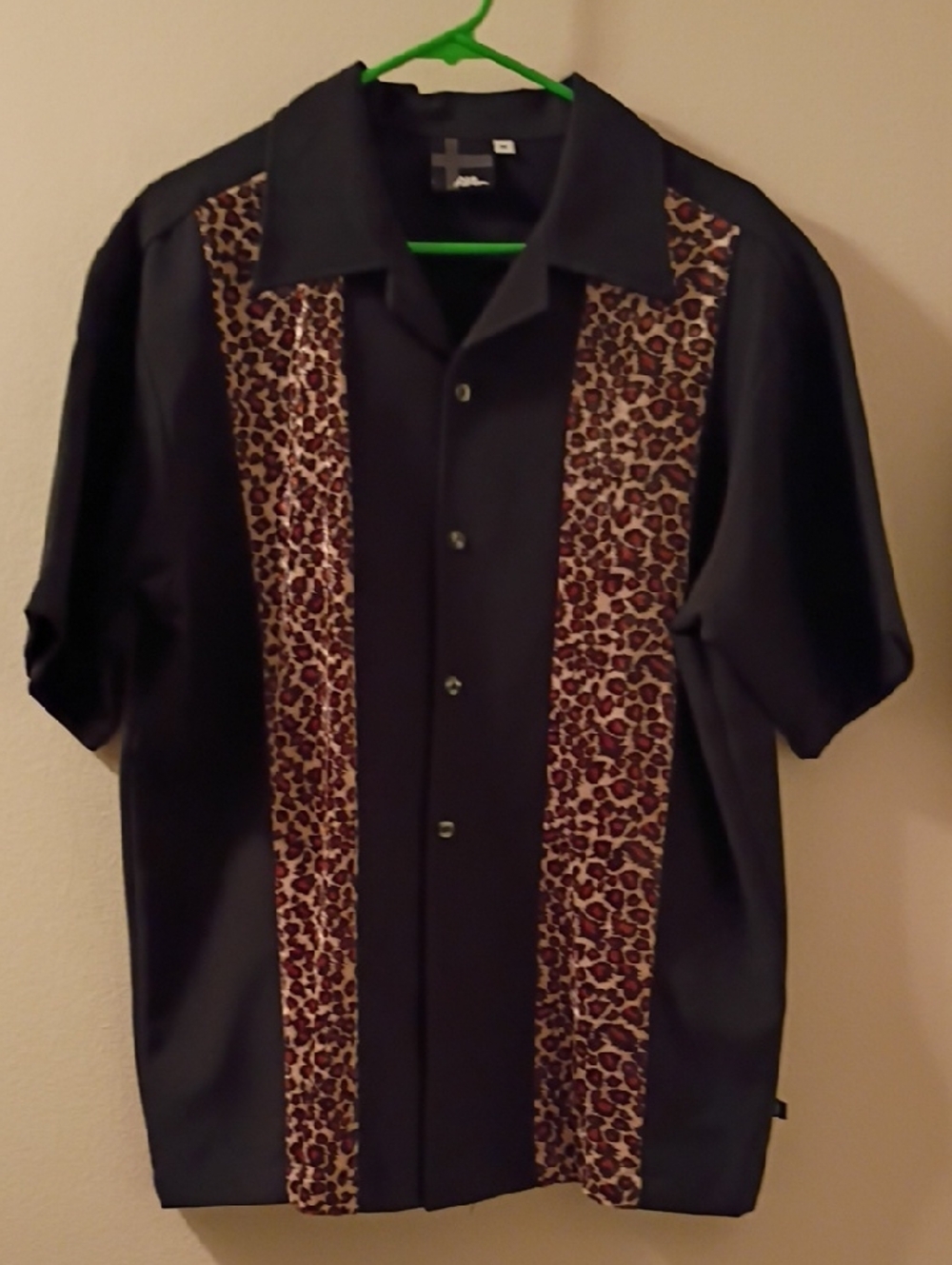 No Fear vintage Mens  Shirt with Leopard Print Panels - Casual Button-Up Vintage